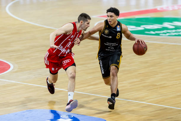 前四名球队 前四名球队